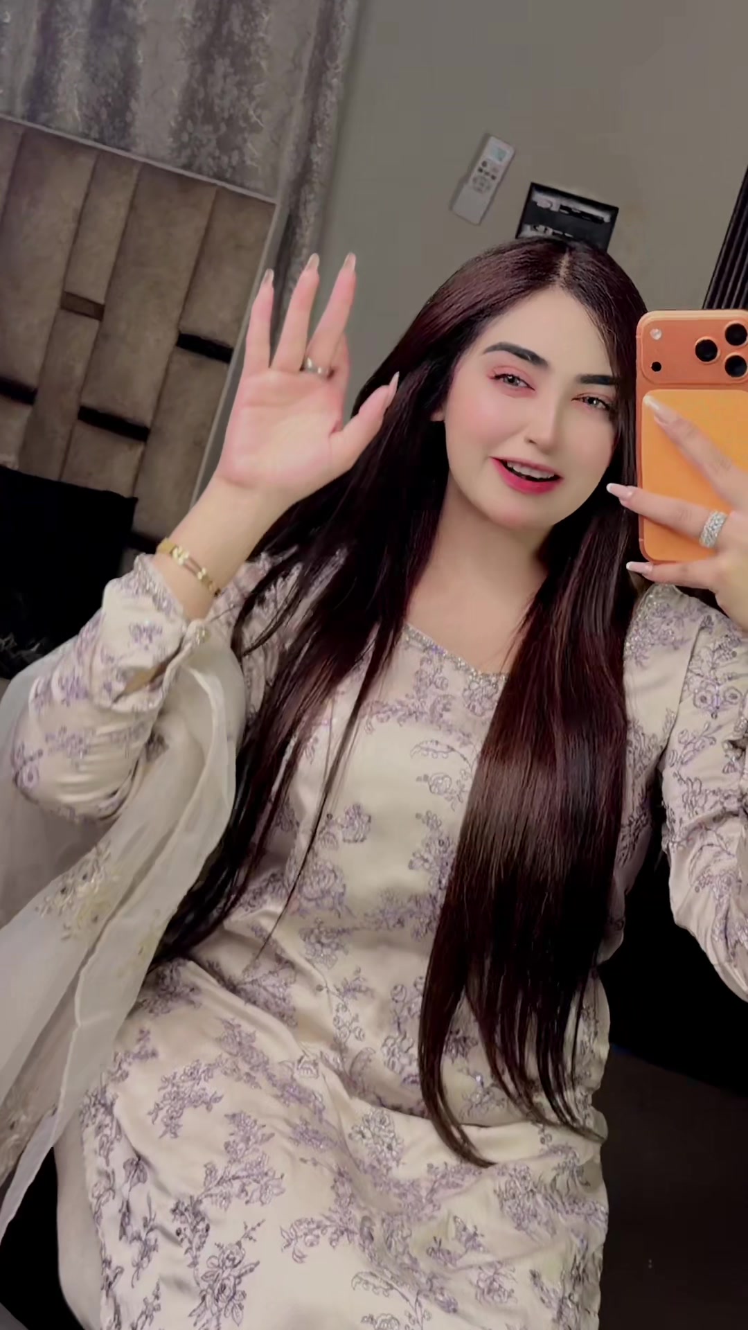 @NooR ALii ๐ฉ