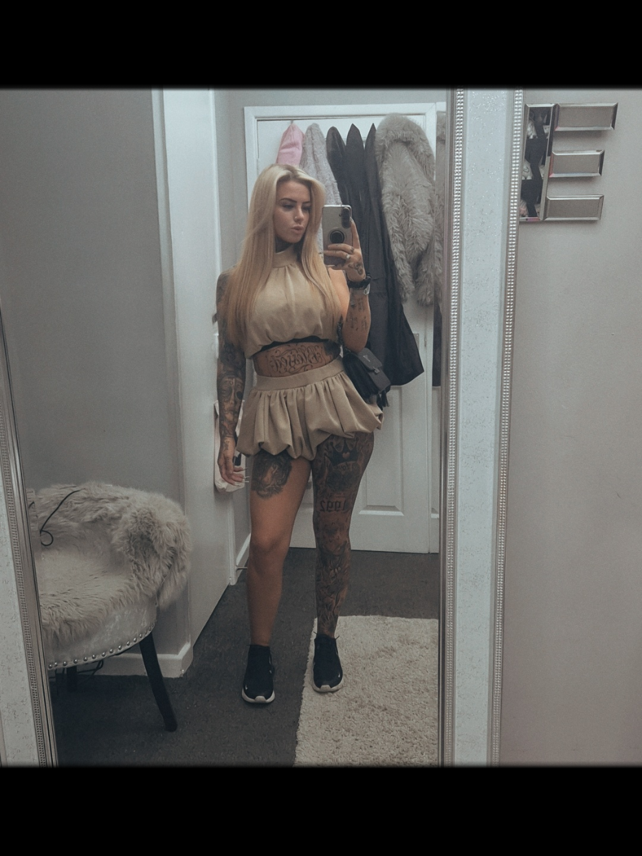 @reevesnicky1