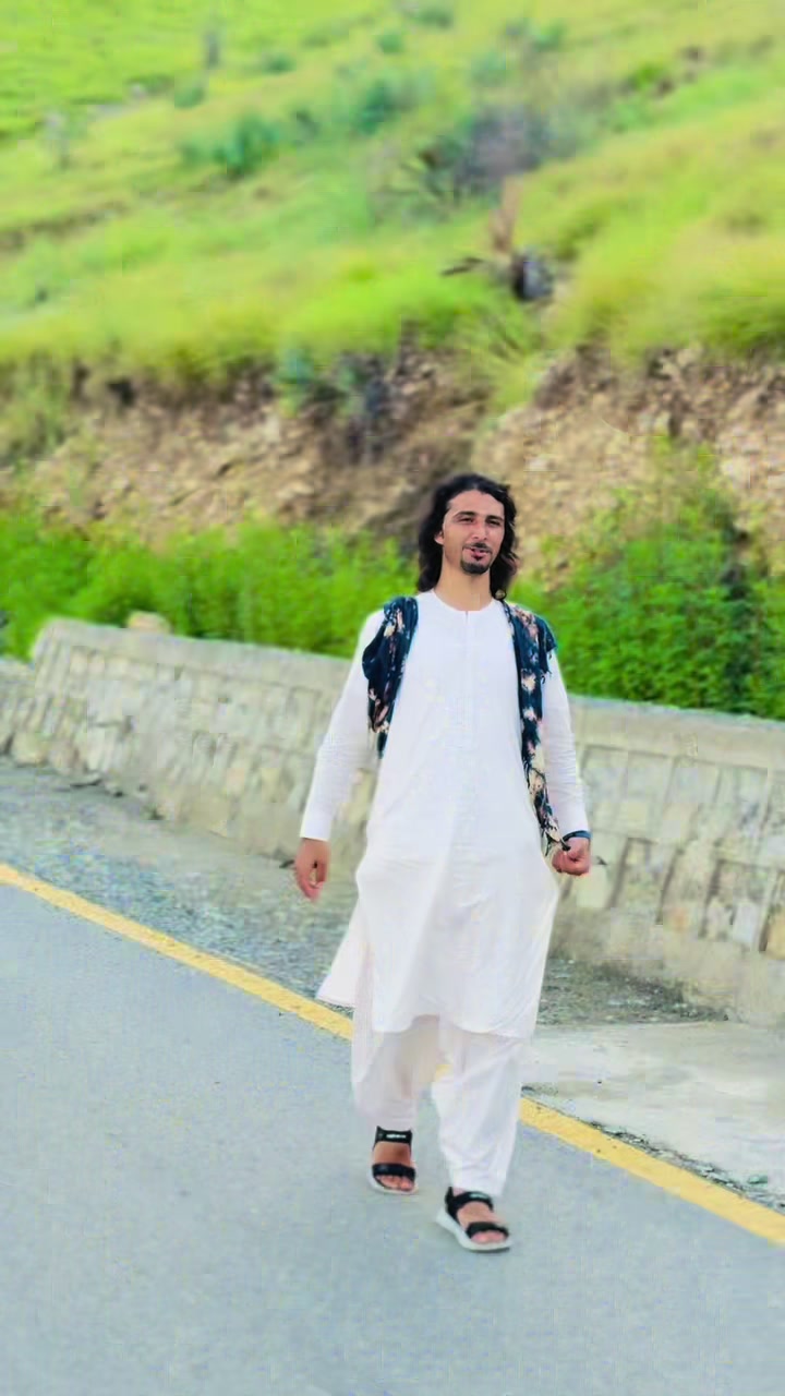 @SAJJAD WAZIR✨