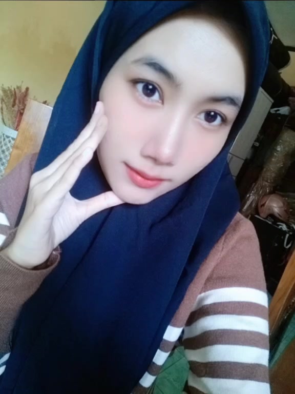 @Cewe'_Jawa 🥰