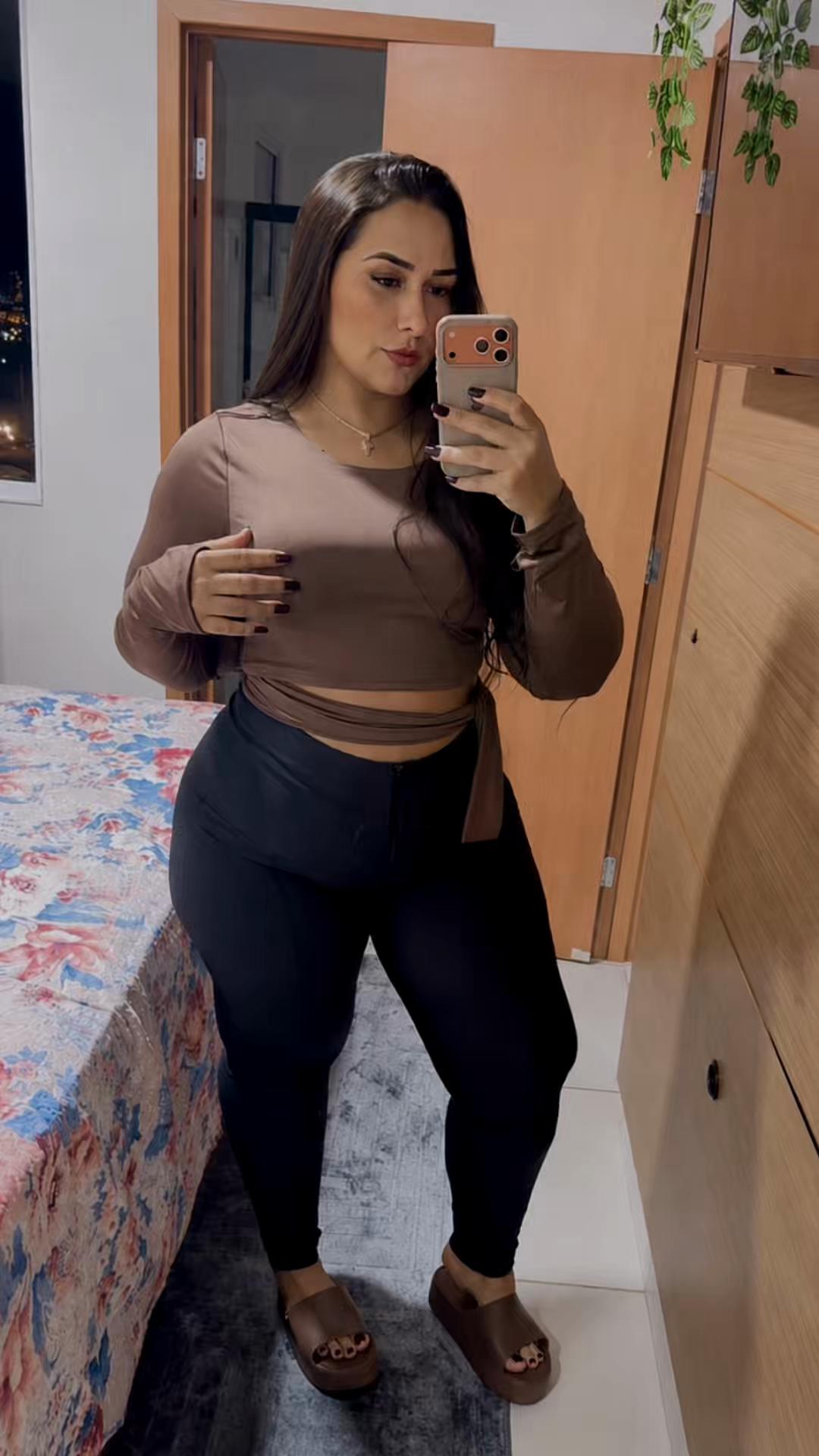 @Thays Alves