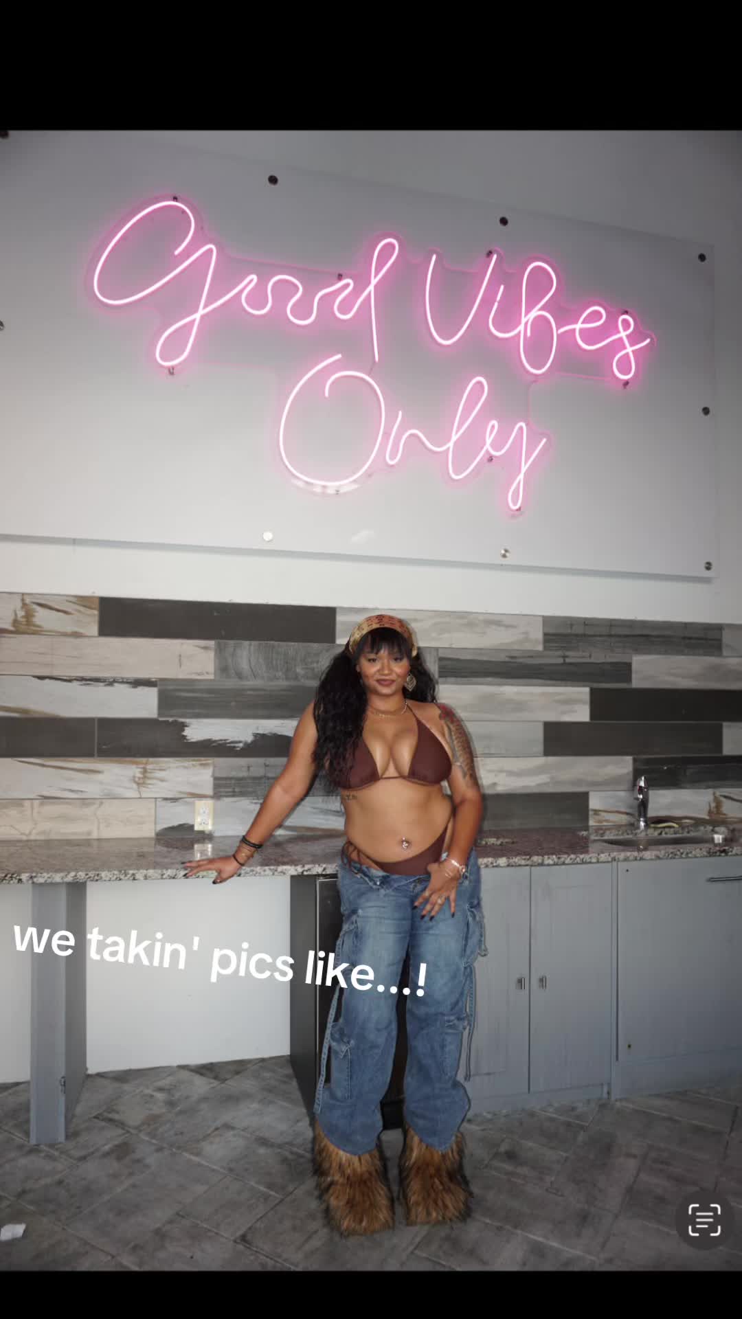 @Lightskinbabiee