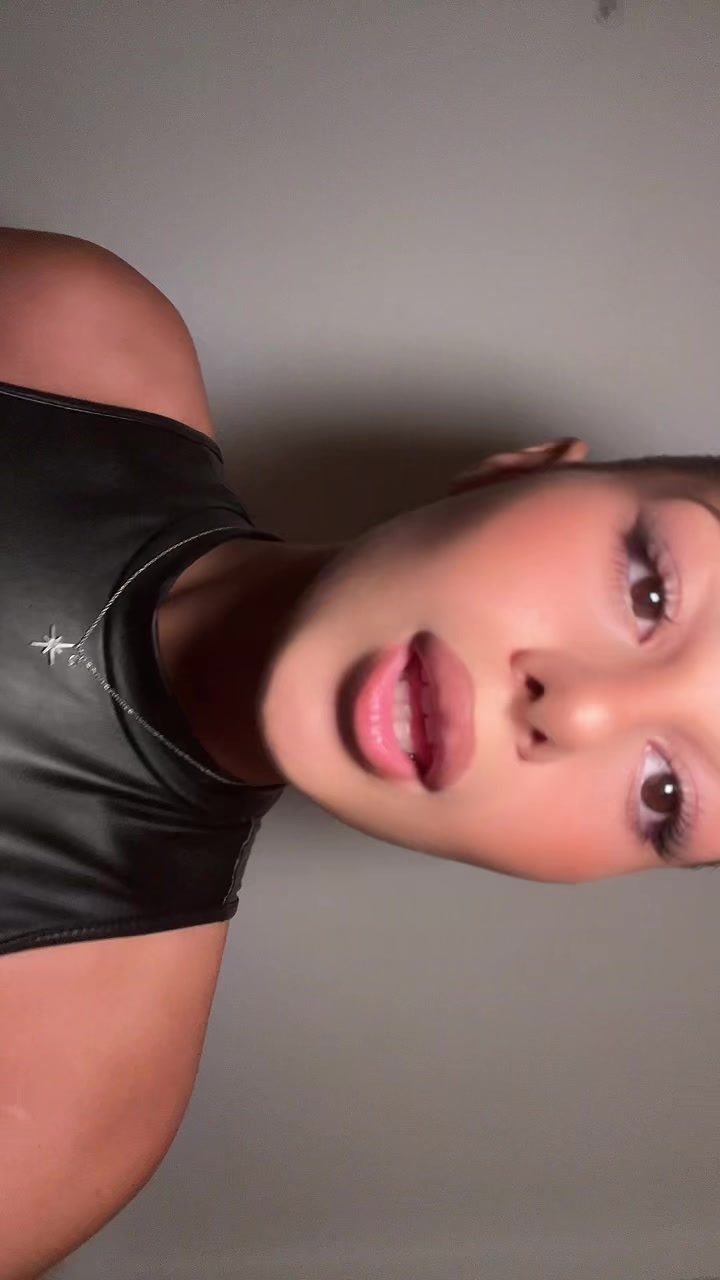 @giuliaa