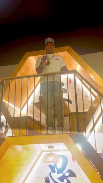 @Cinco Dinero💰📸🎥