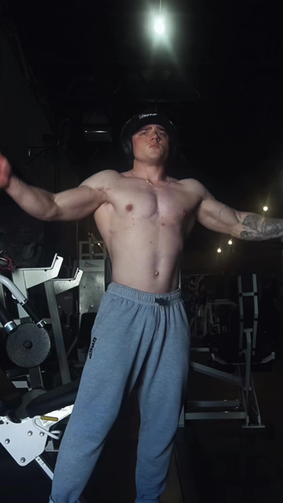 @AlexVanBfit2.0