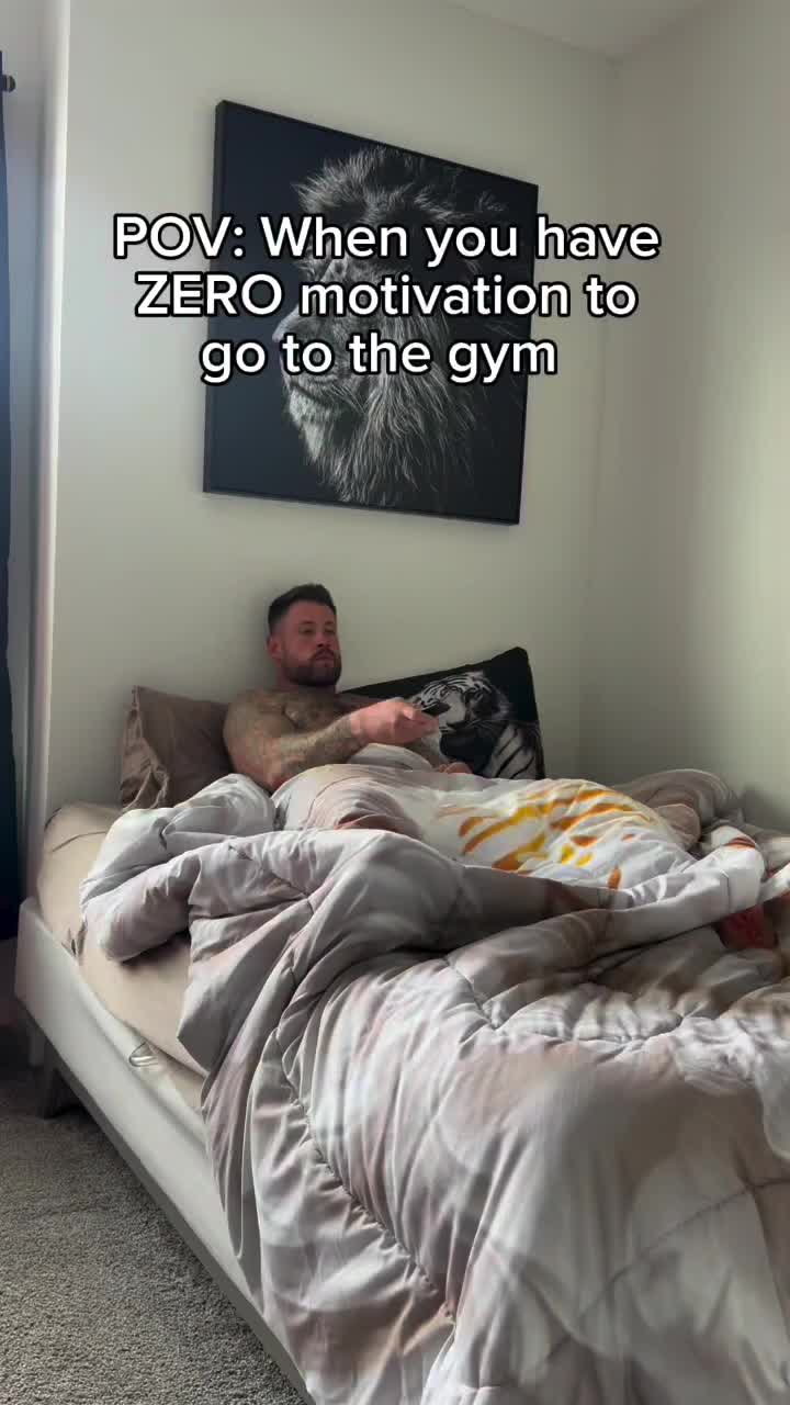 @_kevykevv