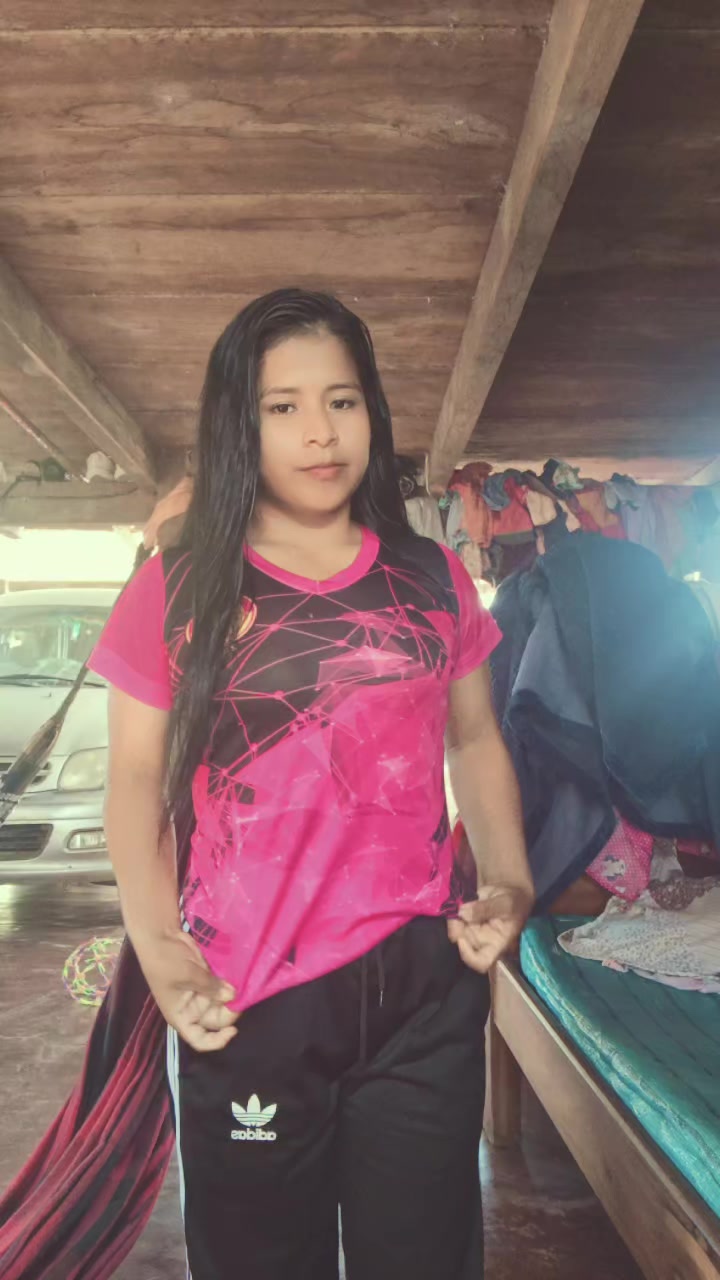 @๐ Nayra Flores๐