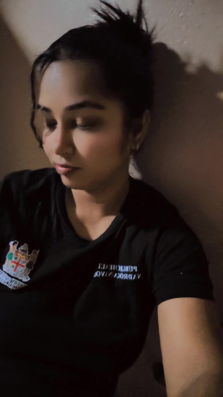 @✨️Vrinda_Priya✨️