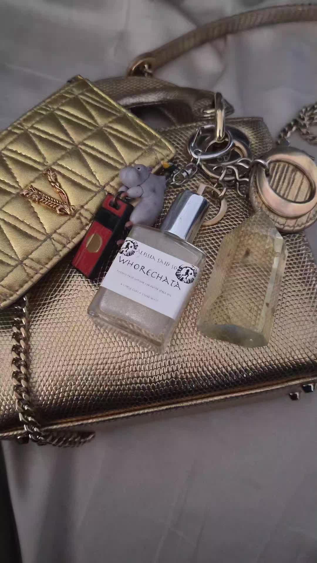 @Bruja Perfume Lab