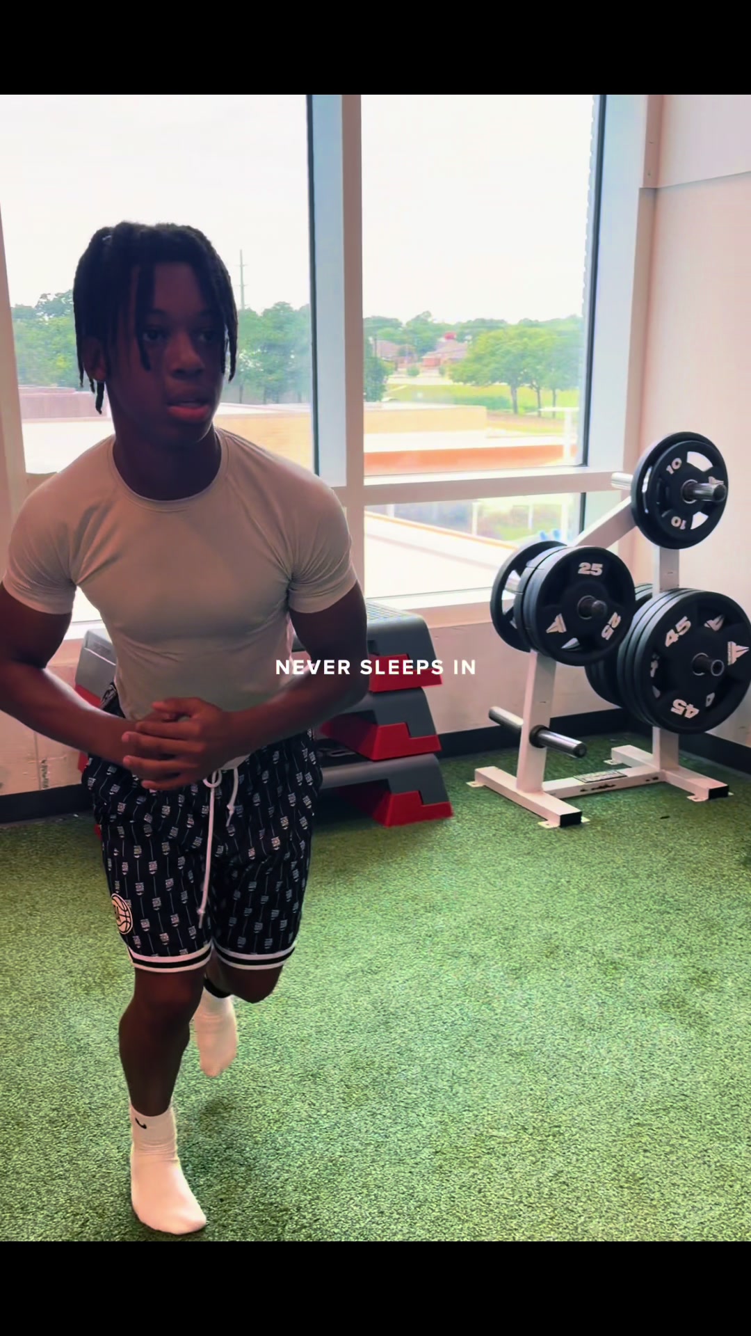 @EL.B-FIT