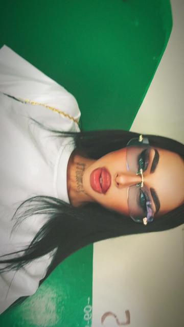 @💋