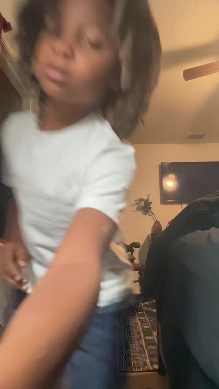 @Yoboyserge28o