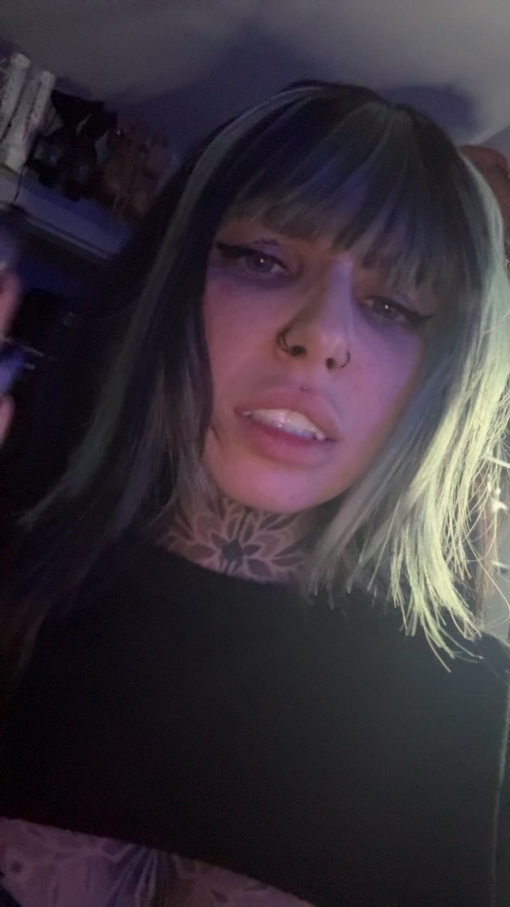 @Blazed_brat