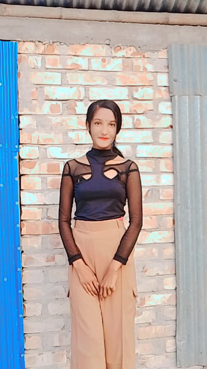 @Riya Roy143