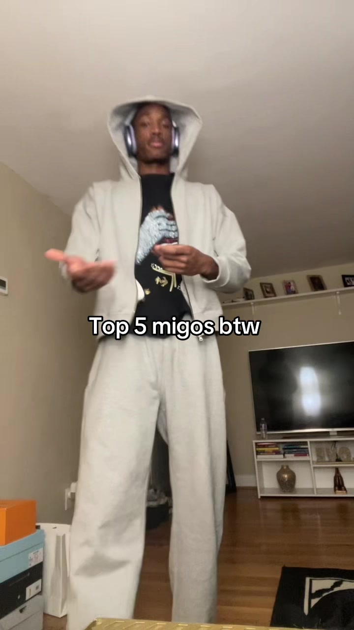 @Bizz