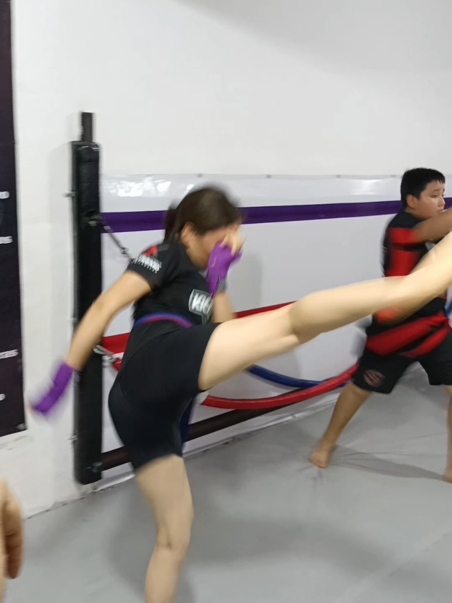 @ZavaletaKickboxing_mma