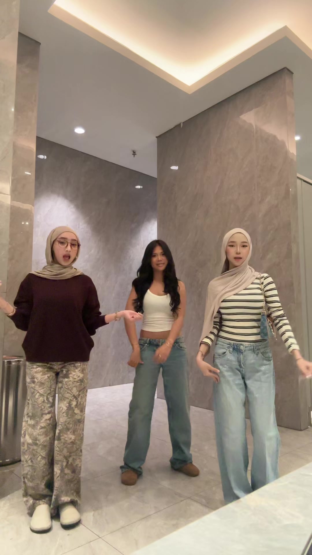 @₂₂₄