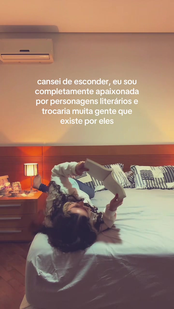 @mari & isa 📚