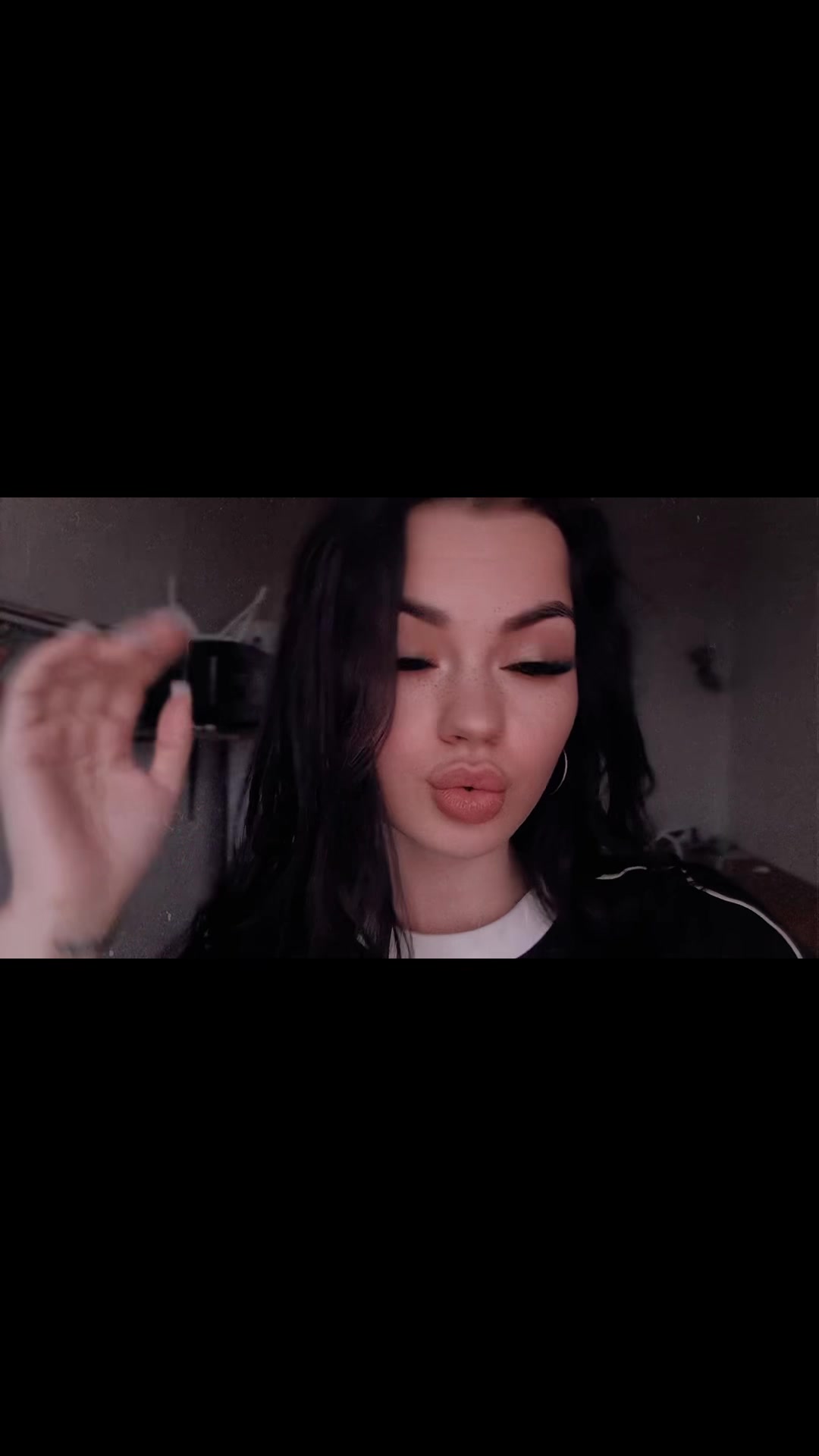 @Сучка♥️😏
