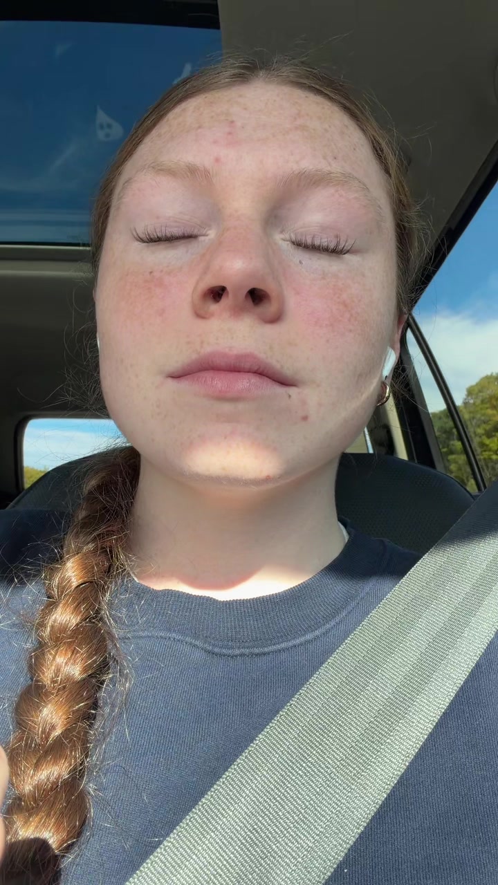 @ellie.lew.77