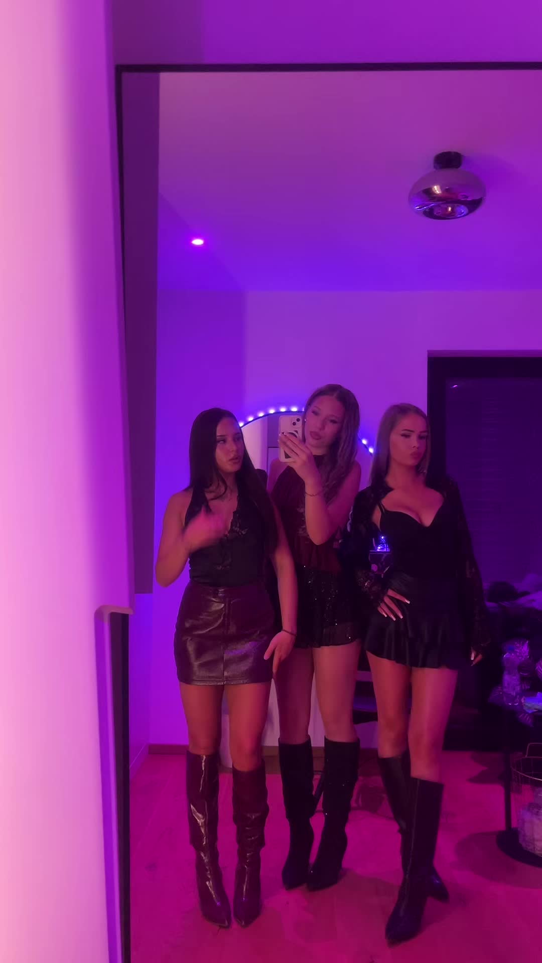@Vivi
