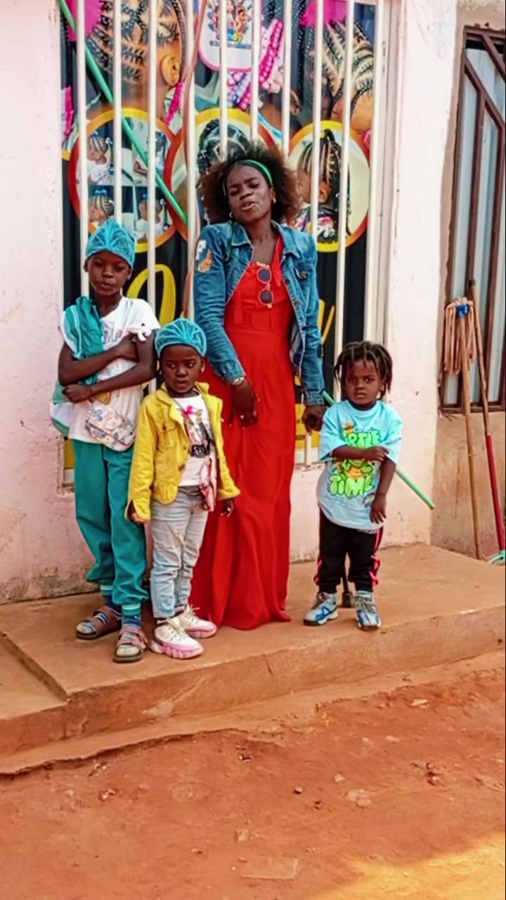 @Família castro kissanga