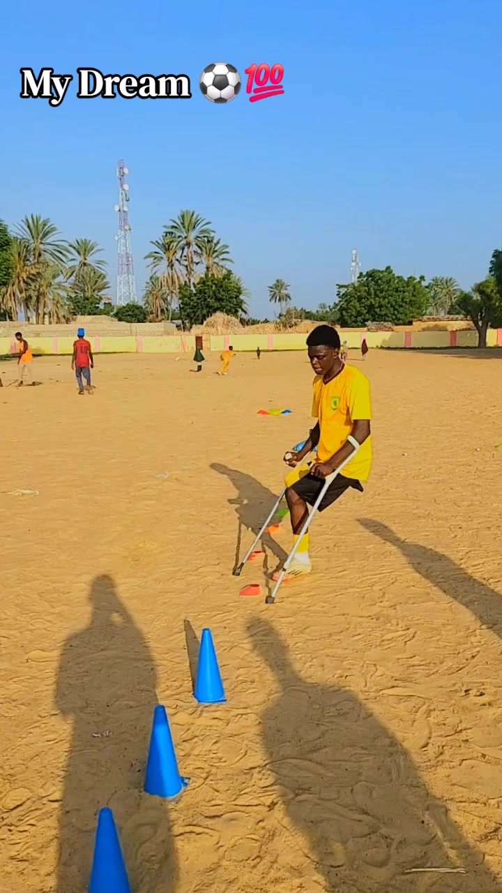 @Najeeb one Leg ⚽