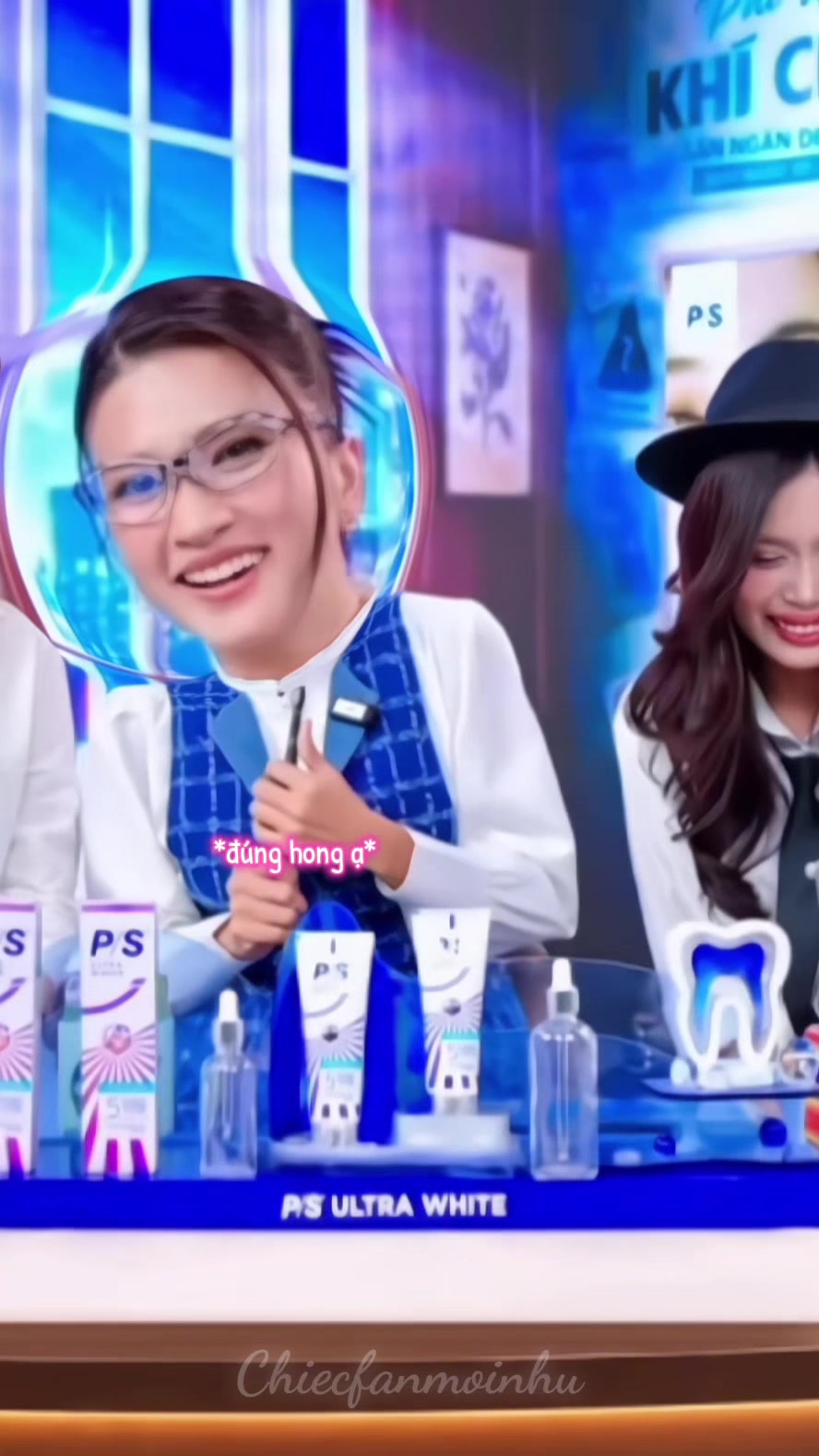 @Chiếc fan mới nhú