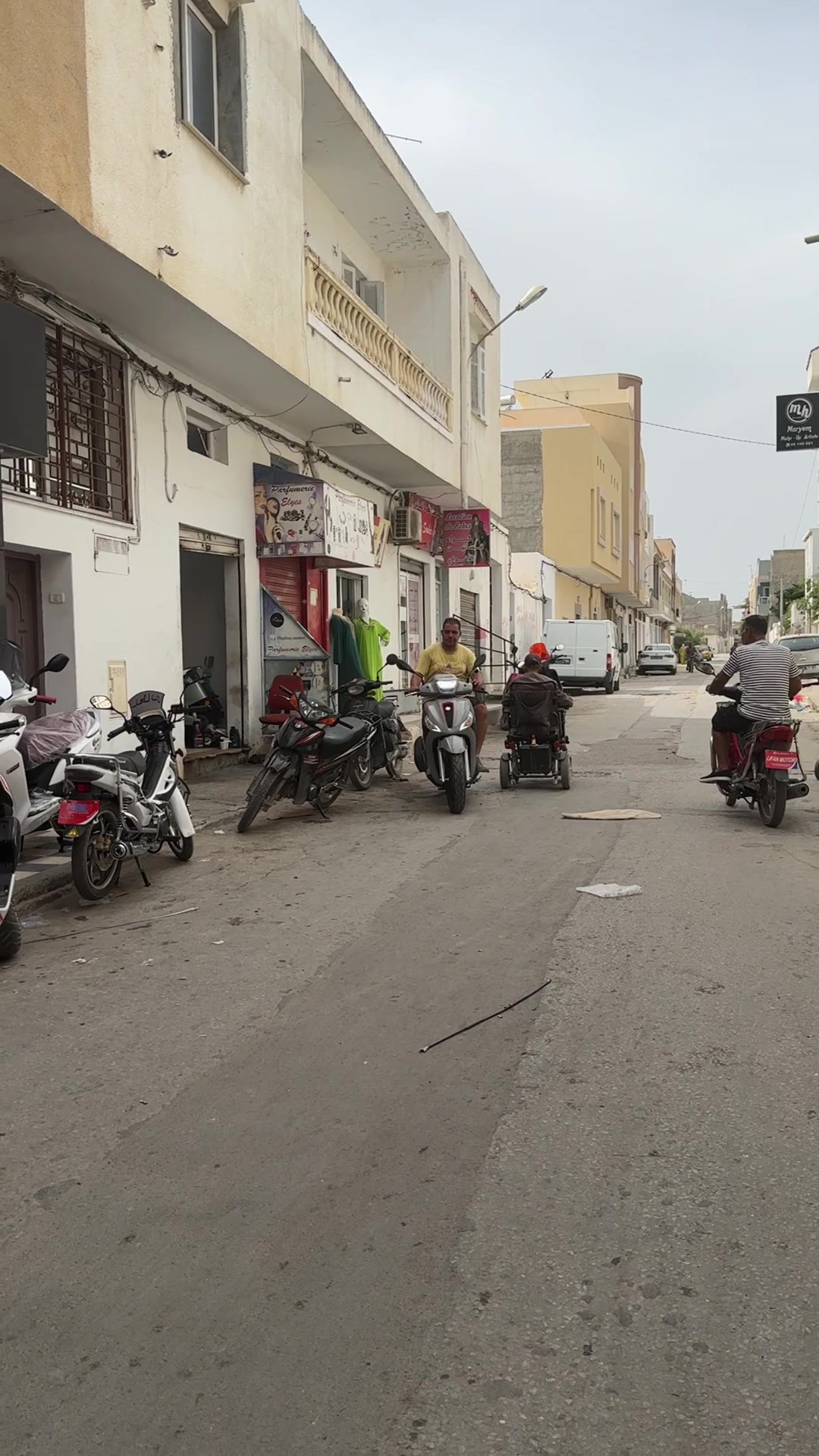 @🏍️ Houssem Caza Moto TN