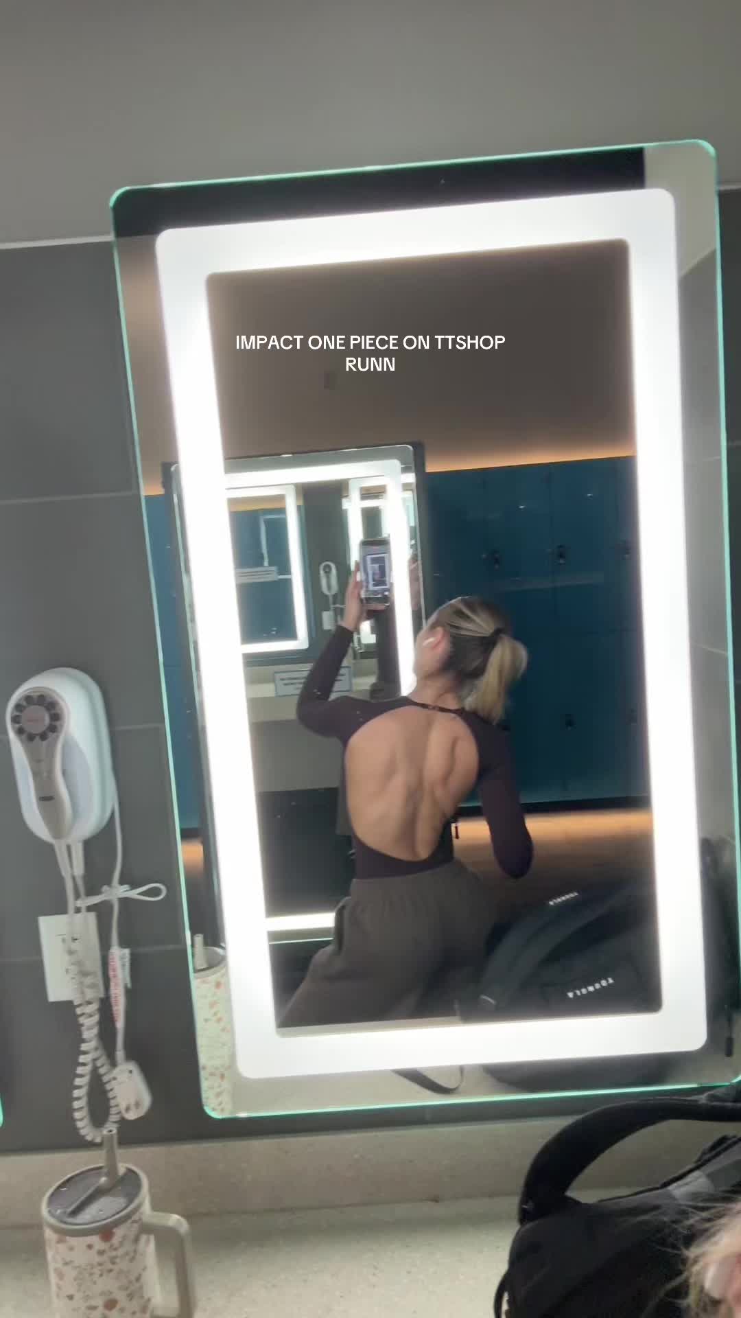 @Alyvia