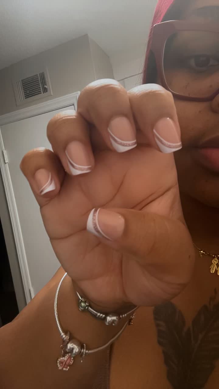 @SITTING PRETTY🌸💕🎀