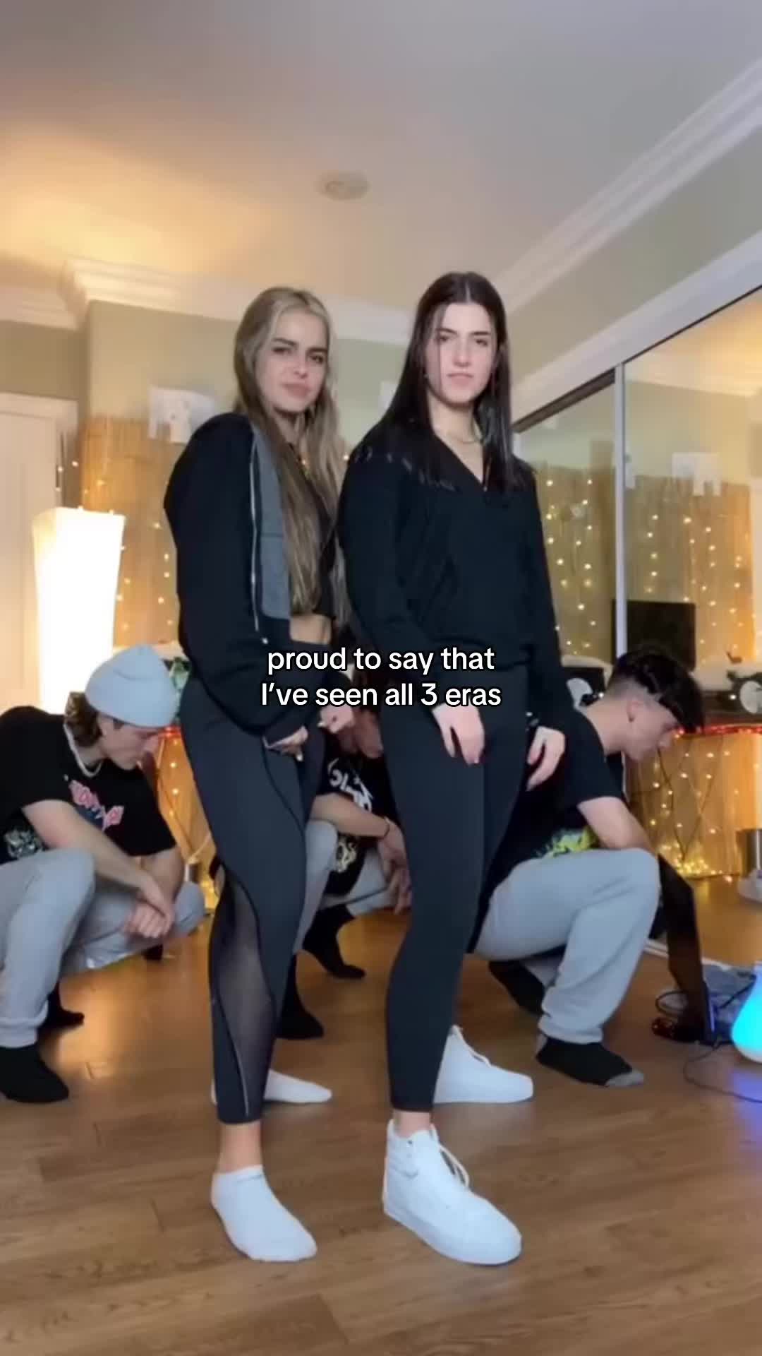 @🍒