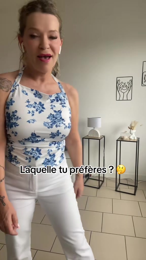 @Rosaria