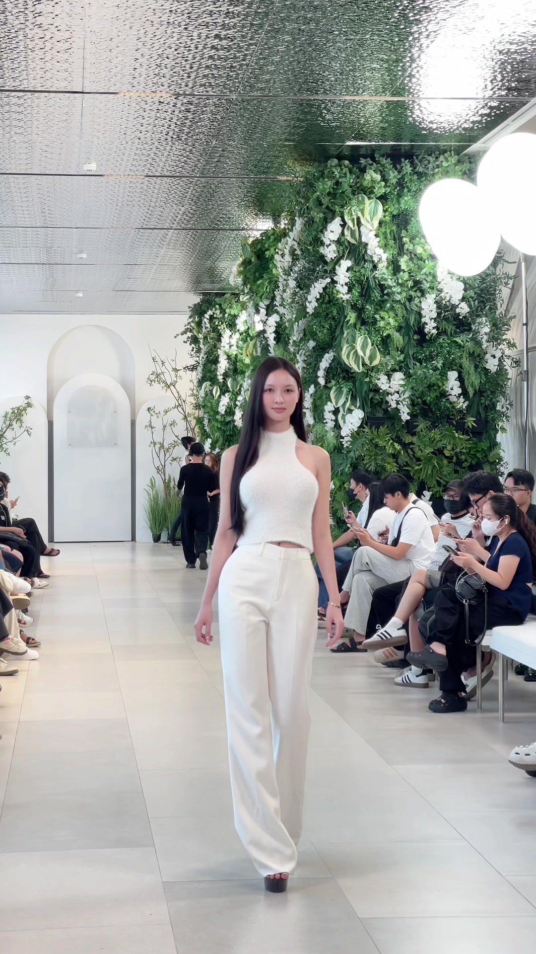 @Nguyễn Thị Cẩm Ly