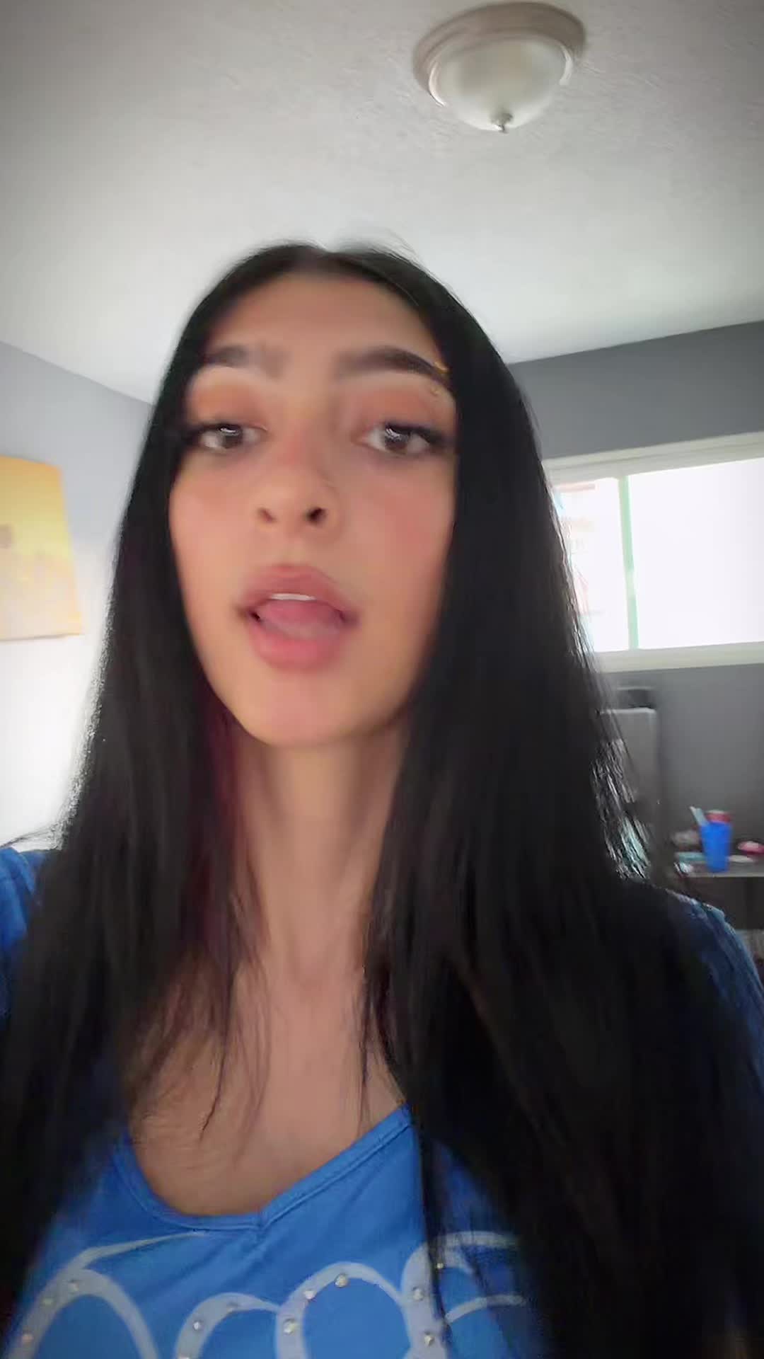 @melany🧘♀️