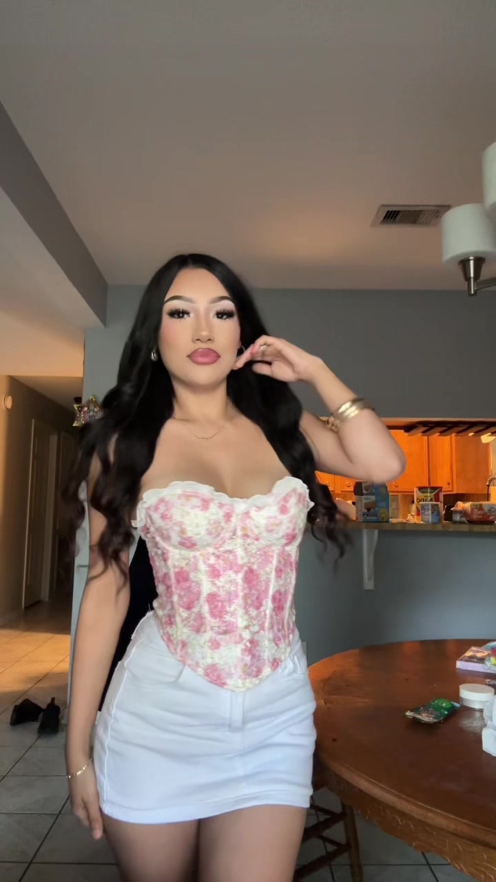 @Emily Montano