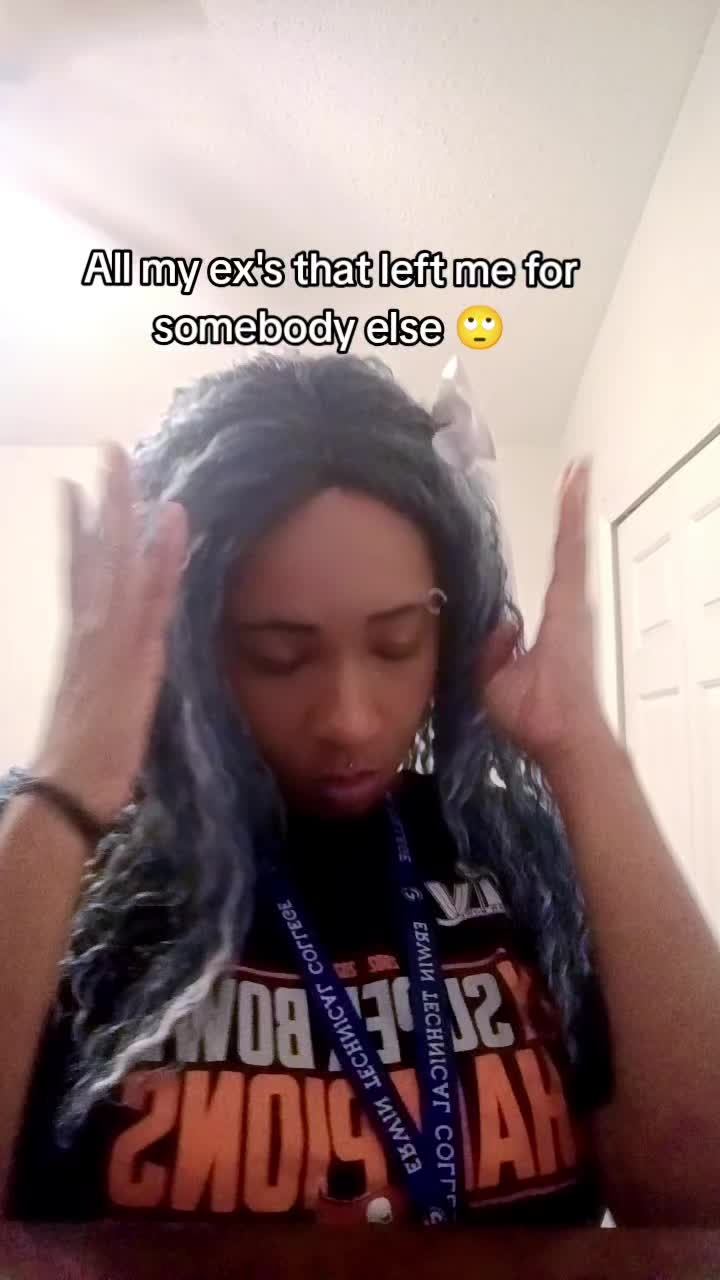 @Cece so Random
