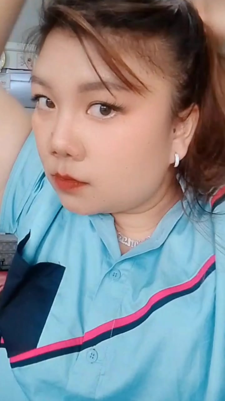 @🅾️ktaviany siLangit🌹