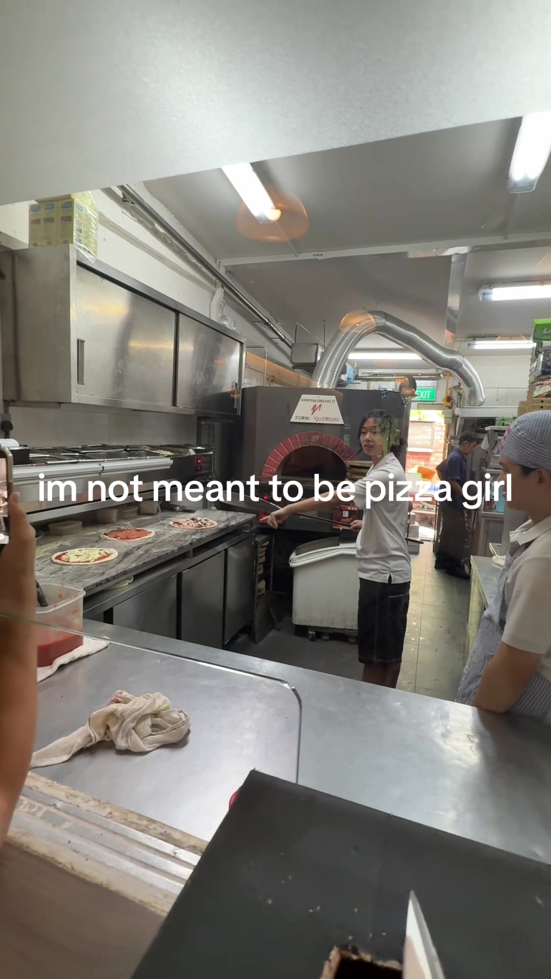 @g