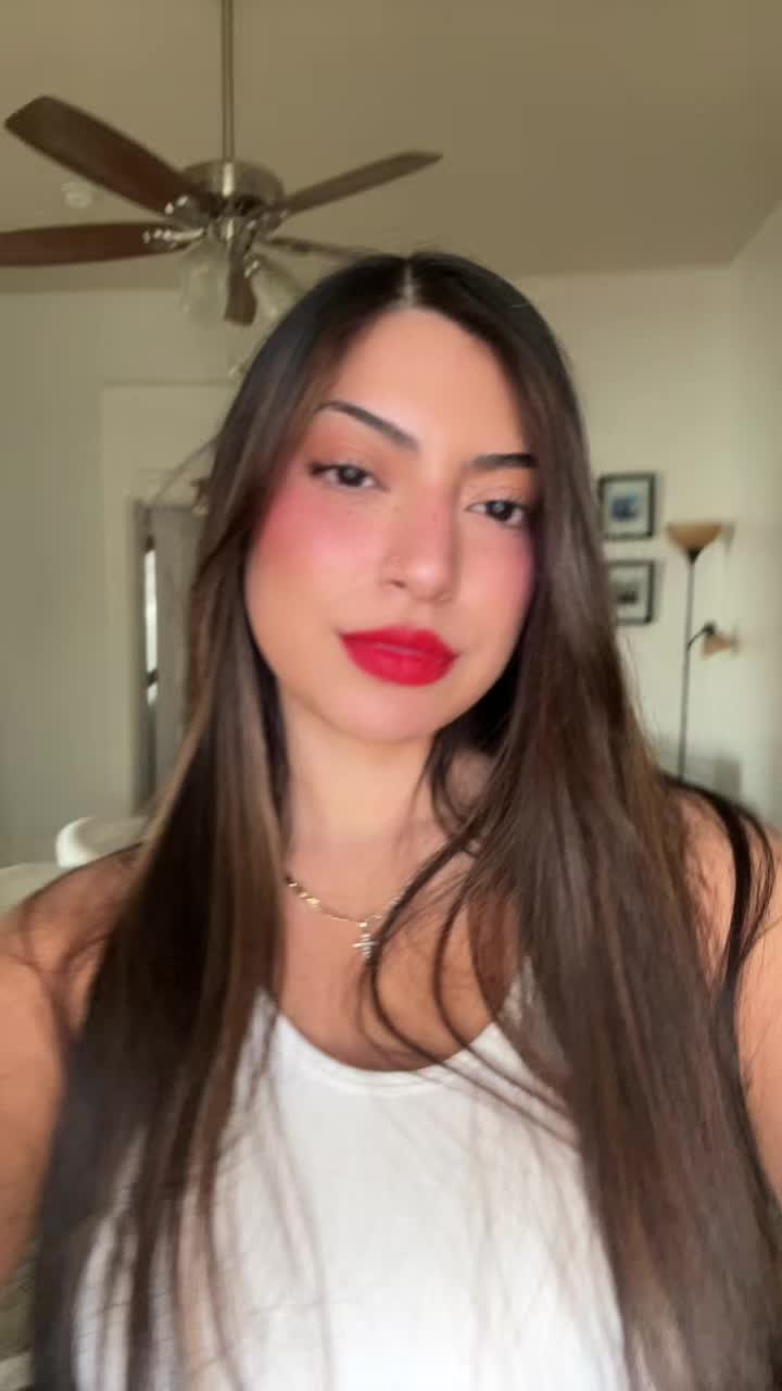 @Valentina