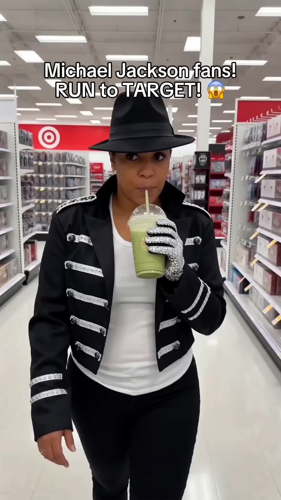 @Thrillerque