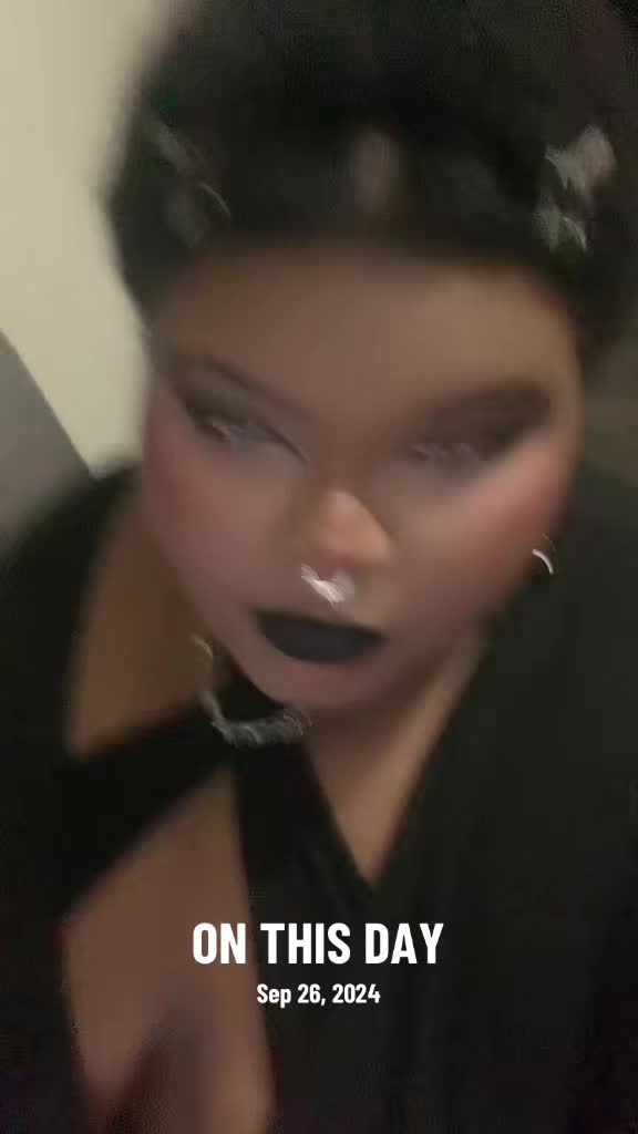 @KaylenMusic🦇🖤🖤