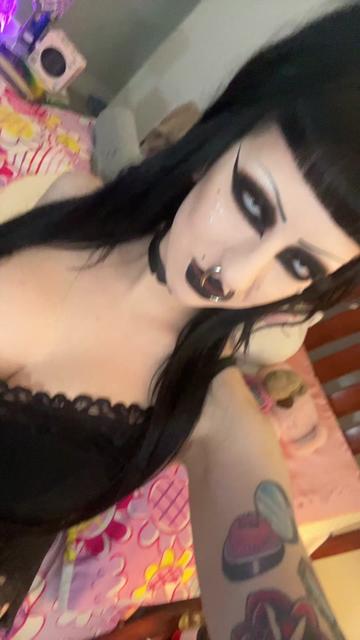 @Duvessa🔪🩸💋