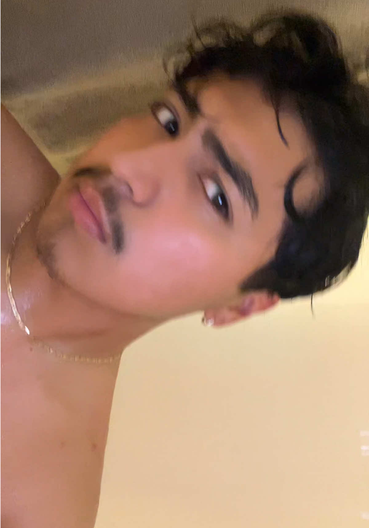 @CHRIS