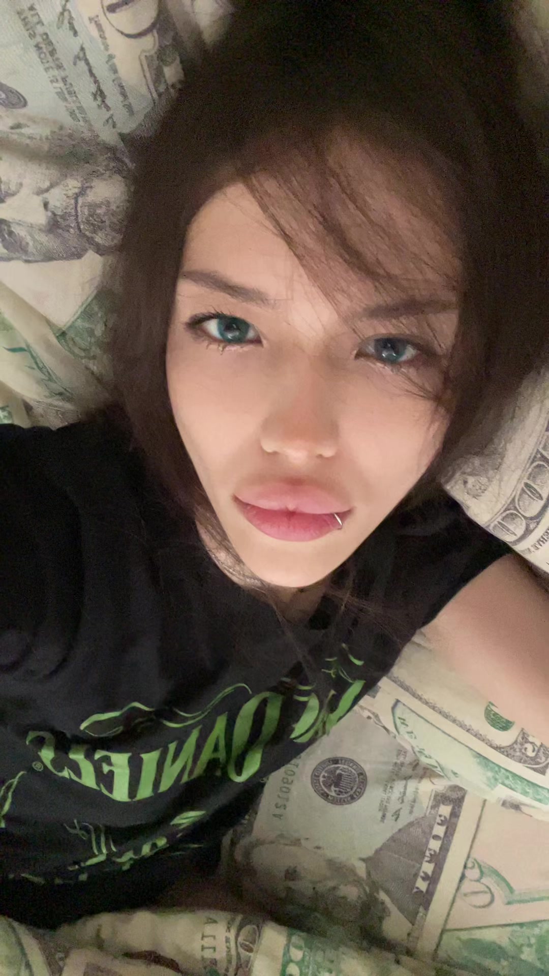 @9