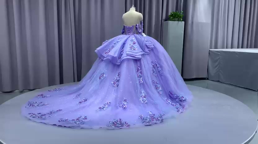 @Bela's Níc Boutique
