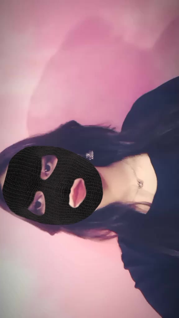 @Z.