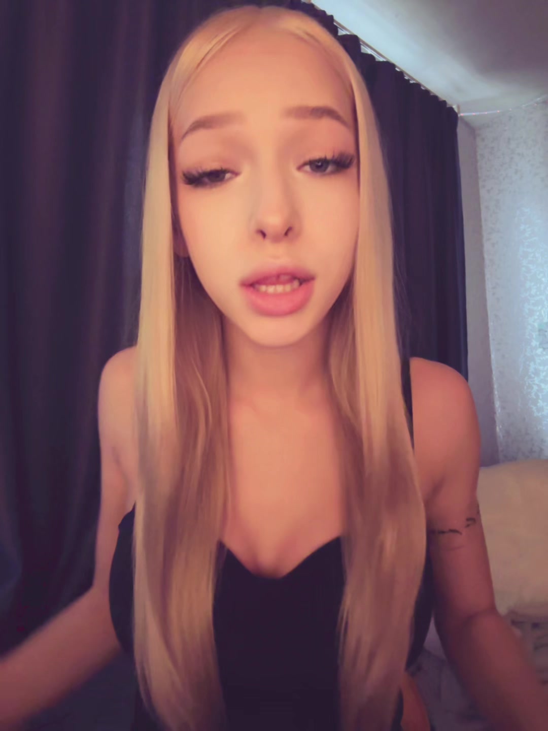 @🥷