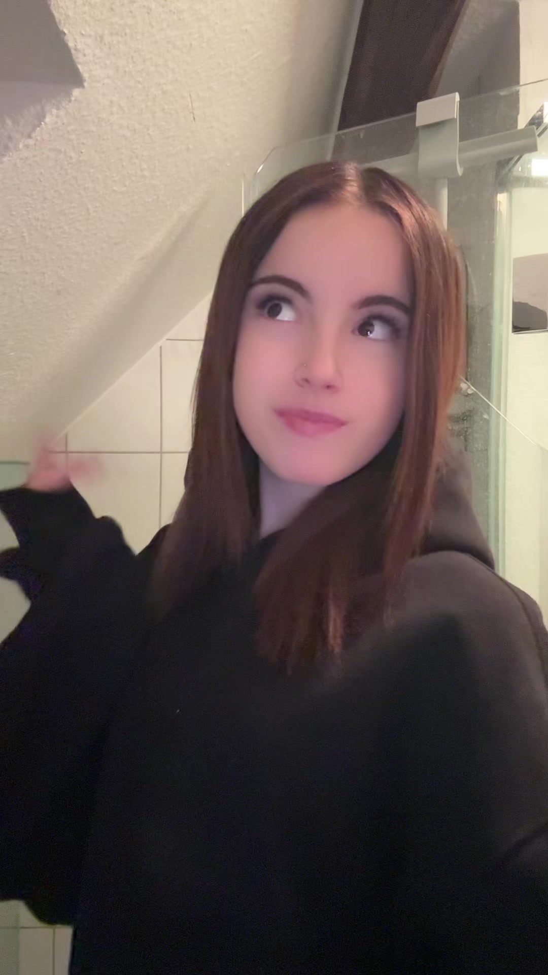 @_444_leonie