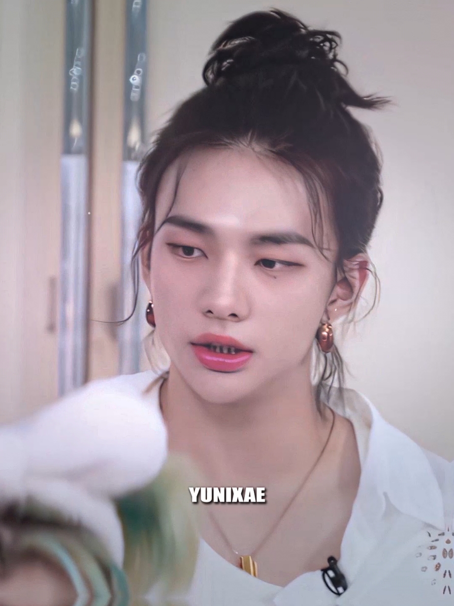 @𝐘𝐔𝐍𝐈𝐗𝐀𝐄⋆